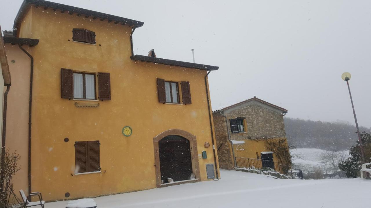 Bed & Breakfast Casa Lisetta Valtopina エクステリア 写真